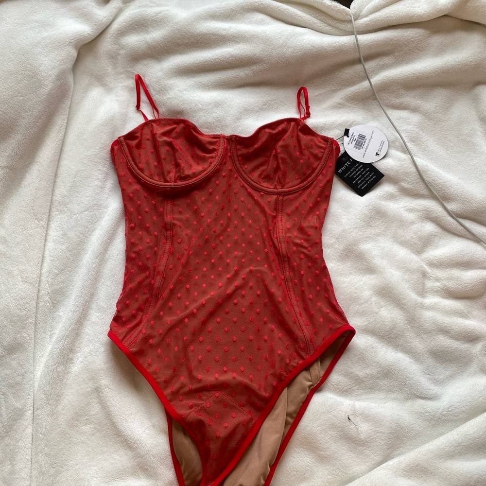 White Fox Boutique- No Looking Back Bodysuit